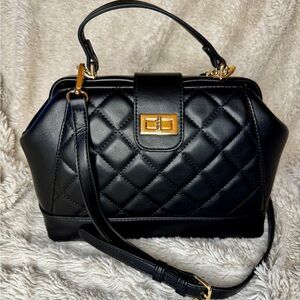 Elegant Black Quilted Handbag